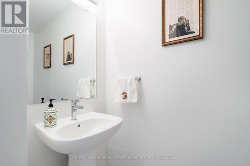 13 - 3415 Ridgeway Drive, Mississauga (Erin Mills), ON - Indoor Photo Showing Bathroom