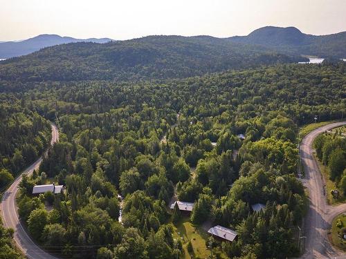 Photo aÃ©rienne - 7 Ch. Des Sources, Saint-Donat, QC - Outdoor With View