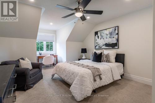 2185 Meadowland Drive, Oakville (River Oaks), ON - Indoor Photo Showing Bedroom