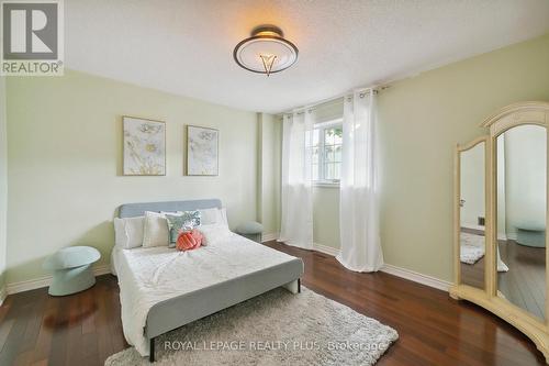 4143 Tapestry Trail, Mississauga (Rathwood), ON - Indoor Photo Showing Bedroom