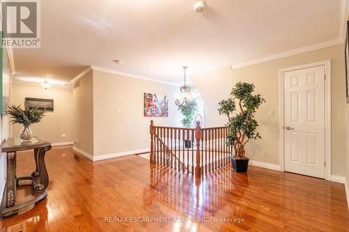 47 Woodend Drive, Hamilton, ON - Indoor Photo Showing Other Room