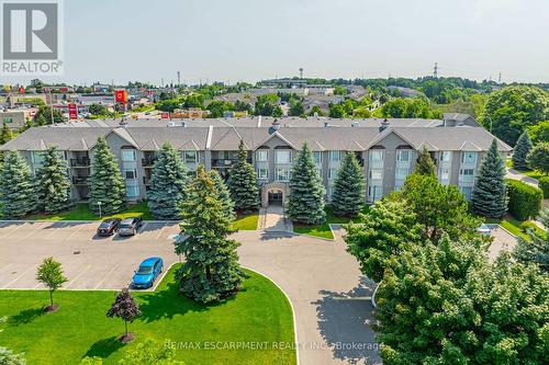 308 - 990 Golf Links Road, Hamilton (Meadowlands), ON - Outdoor With View