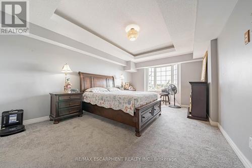 308 - 990 Golf Links Road, Hamilton (Meadowlands), ON - Indoor Photo Showing Bedroom