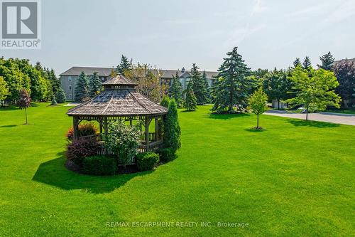 308 - 990 Golf Links Road, Hamilton (Meadowlands), ON - Outdoor With Backyard