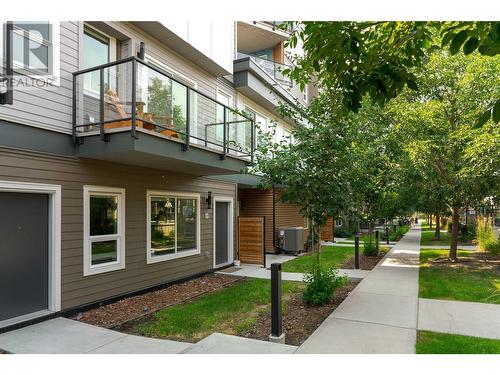 3630 Mission Springs Drive Unit# 108, Kelowna, BC - Outdoor With Exterior