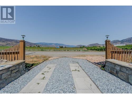 8901 92Nd Avenue, Osoyoos, BC - Outdoor With View