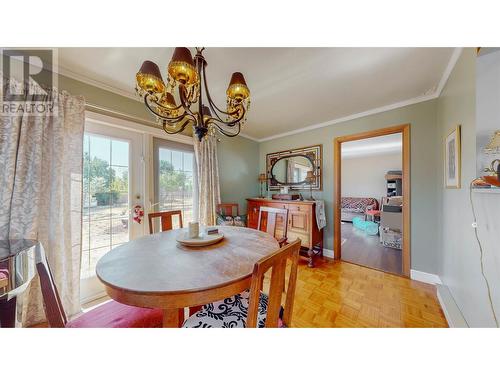 8901 92Nd Avenue, Osoyoos, BC - Indoor Photo Showing Dining Room