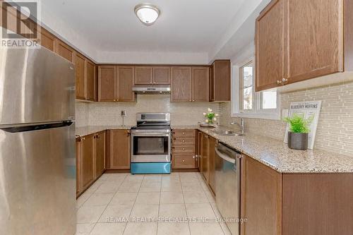 28 - 200 Veterans Drive, Brampton (Northwest Brampton), ON - Indoor Photo Showing Kitchen With Stainless Steel Kitchen With Double Sink