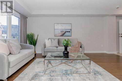 28 - 200 Veterans Drive, Brampton (Northwest Brampton), ON - Indoor Photo Showing Living Room