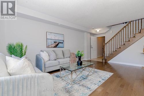 28 - 200 Veterans Drive, Brampton (Northwest Brampton), ON - Indoor Photo Showing Living Room