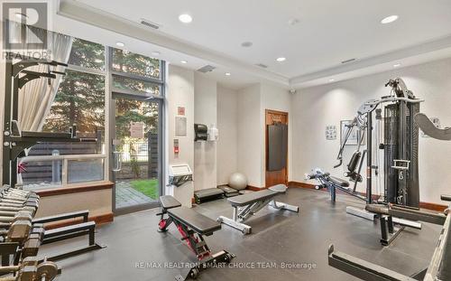 306 - 35 Finch Avenue E, Toronto (Willowdale East), ON - Indoor Photo Showing Gym Room