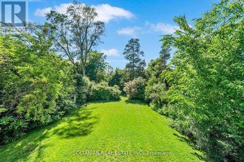 3 Alamosa Drive, Toronto (Bayview Village), ON - Outdoor