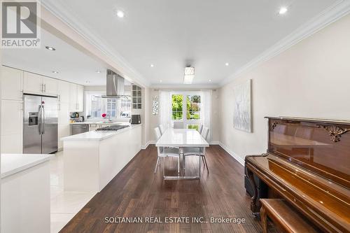 3 Alamosa Drive, Toronto, ON - Indoor Photo Showing Kitchen