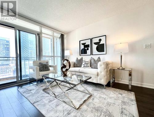 1602 - 10 Capreol Court, Toronto (Waterfront Communities), ON - Indoor Photo Showing Living Room