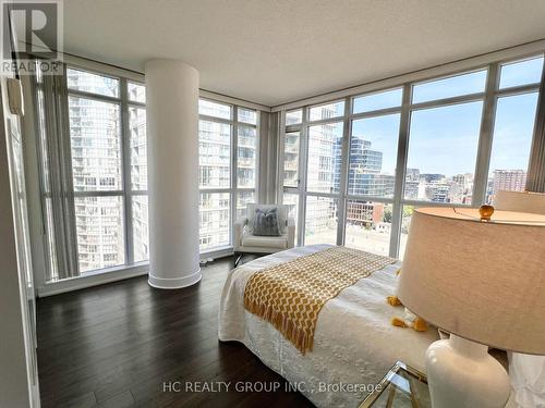 1602 - 10 Capreol Court, Toronto (Waterfront Communities), ON - Indoor Photo Showing Bedroom