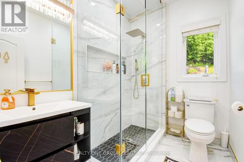 24 Wendat Trail, Springwater (Midhurst), ON - Indoor Photo Showing Bathroom