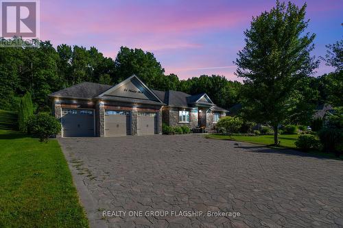 24 Wendat Trail, Springwater (Midhurst), ON - Outdoor With Facade