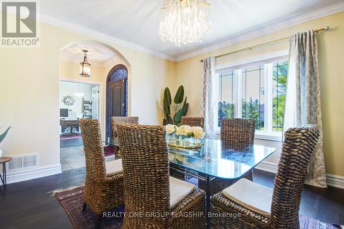 24 Wendat Trail, Springwater (Midhurst), ON - Indoor Photo Showing Dining Room