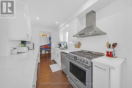 62 Swanston Crescent, Ajax (South West), ON - Indoor Photo Showing Kitchen