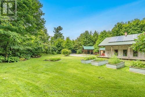 5745 Line 3 N, Midland, ON - Outdoor With Backyard