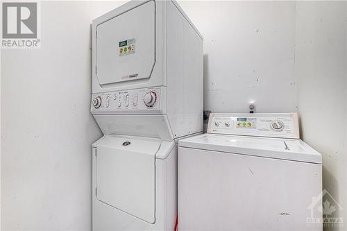 728 Glen Tay Road, Perth, ON - Indoor Photo Showing Laundry Room