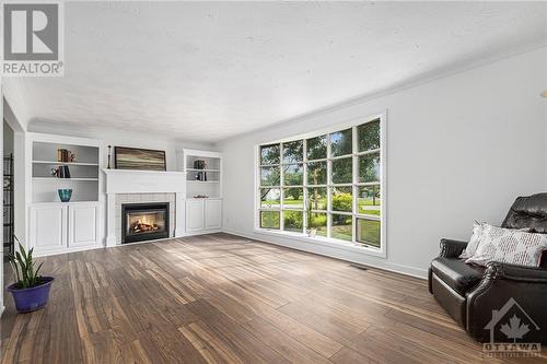 728 Glen Tay Road, Perth, ON - Indoor Photo Showing Living Room With Fireplace