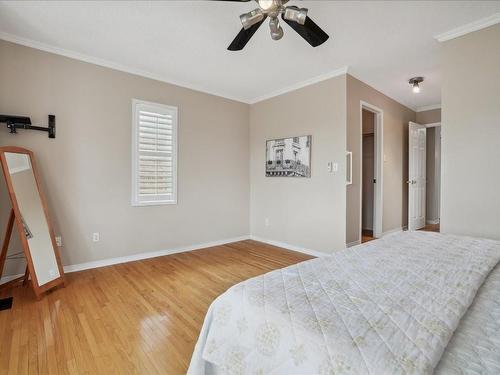 5649 Condor Place, Mississauga, ON - Indoor Photo Showing Bedroom