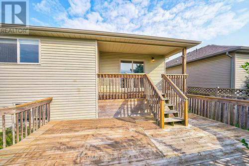 95 Mcguiness Drive, Brantford, ON - Outdoor With Deck Patio Veranda With Exterior