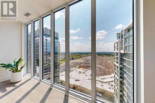 Ph203 - 9000 Jane Street, Vaughan (Concord), ON - Indoor Photo Showing Other Room