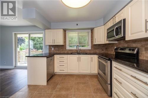 365 24Th Street W, Owen Sound, ON - Indoor Photo Showing Kitchen With Double Sink