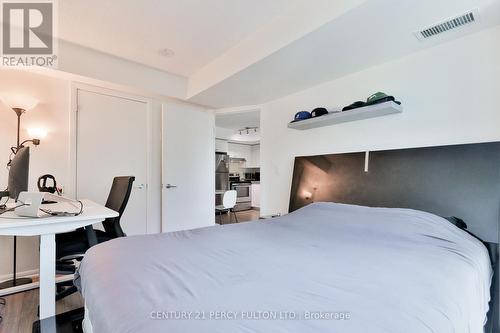 910 - 219 Fort York Boulevard, Toronto (Niagara), ON - Indoor Photo Showing Bedroom