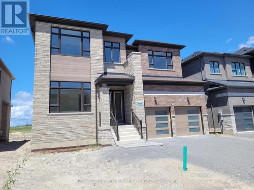 8 Lorrain Hand Crescent, Georgina, ON - Outdoor With Facade