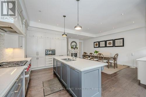 263 Hanover Street, Oakville, ON - Indoor Photo Showing Kitchen With Double Sink With Upgraded Kitchen