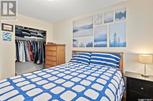 229 Langevin Crescent, Saskatoon, SK - Indoor Photo Showing Bedroom