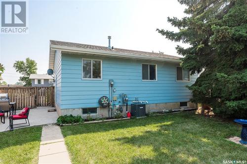 229 Langevin Crescent, Saskatoon, SK - Outdoor