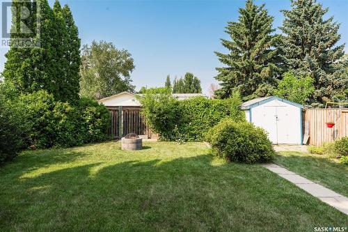 229 Langevin Crescent, Saskatoon, SK - Outdoor With Backyard