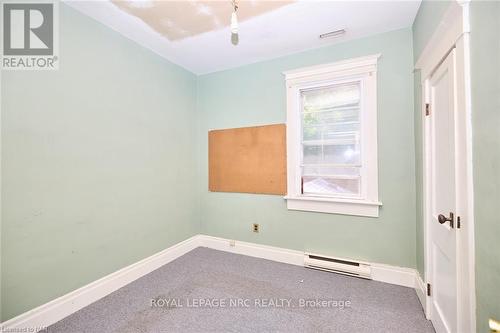 16 1/2 Lakeside Drive, St. Catharines, ON - Indoor Photo Showing Other Room