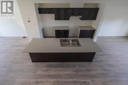 61 Emmas Way, Whitby (Taunton North), ON - Indoor Photo Showing Kitchen