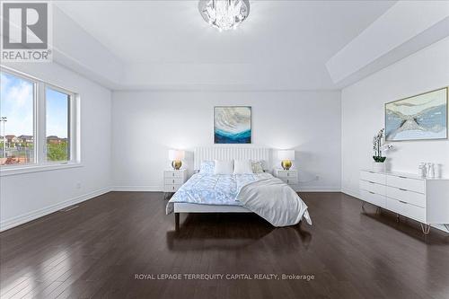 130 Frank Kelly Drive, East Gwillimbury (Holland Landing), ON - Indoor Photo Showing Bedroom