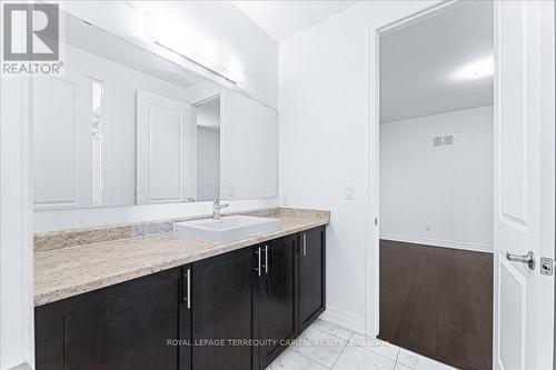 130 Frank Kelly Drive, East Gwillimbury (Holland Landing), ON - Indoor Photo Showing Bathroom