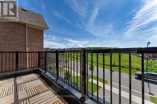 130 Frank Kelly Drive, East Gwillimbury (Holland Landing), ON - Outdoor With Exterior