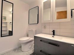 Powder room - 