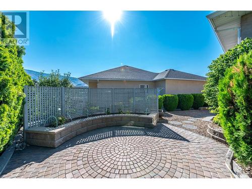 6718 Merlot Court, Oliver, BC - Outdoor