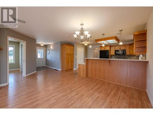 6718 Merlot Court, Oliver, BC - Indoor