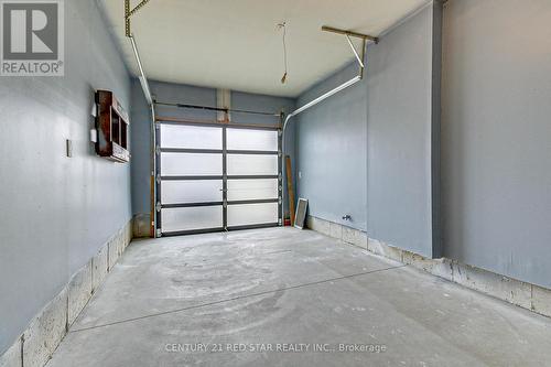 920 Sobeski Avenue, Woodstock, ON - Indoor Photo Showing Garage