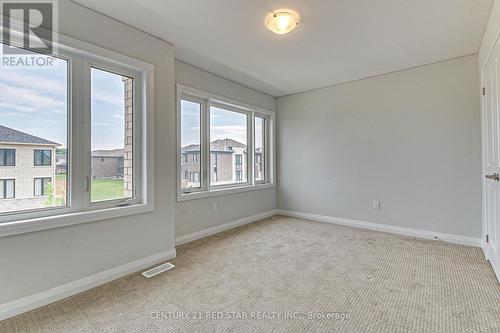 920 Sobeski Avenue, Woodstock, ON - Indoor Photo Showing Other Room