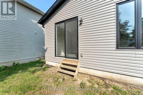 72 Balfour Street, Brantford, ON - Outdoor With Exterior