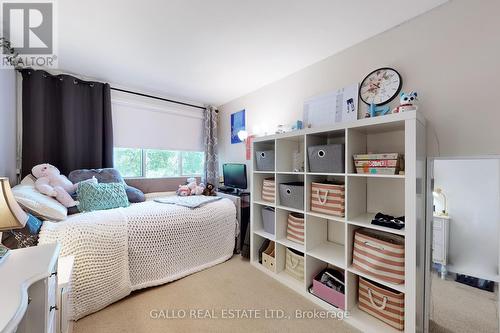 103 Vanzant Court, Whitchurch-Stouffville (Stouffville), ON - Indoor Photo Showing Bedroom