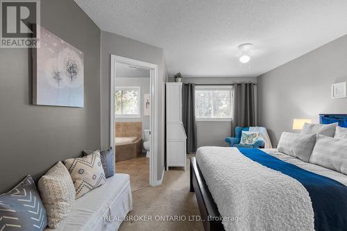 83 Winchester Terrace, Barrie, ON - Indoor Photo Showing Bedroom