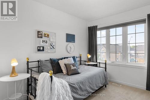 83 Winchester Terrace, Barrie, ON - Indoor Photo Showing Bedroom